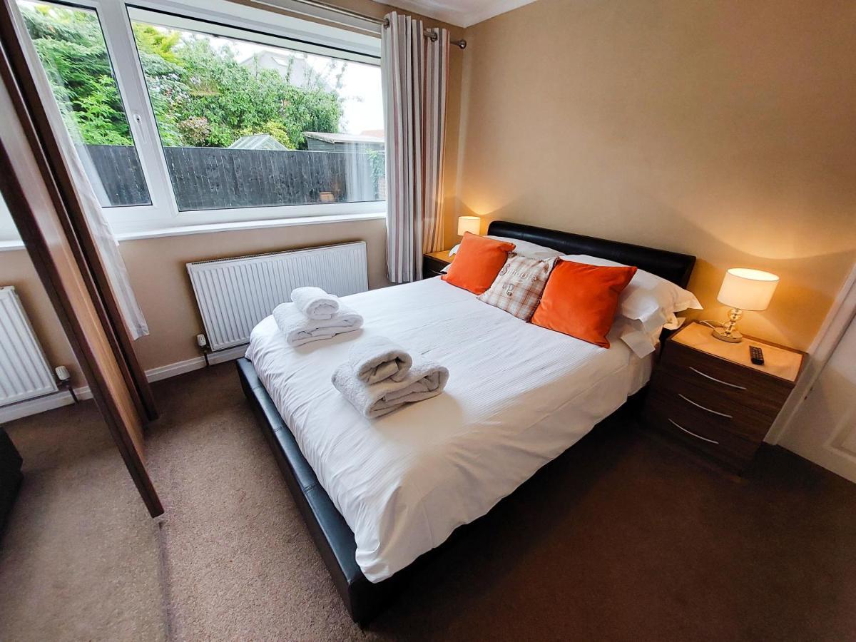 Spring Gardens Holiday Bungalow Cayton Buitenkant foto