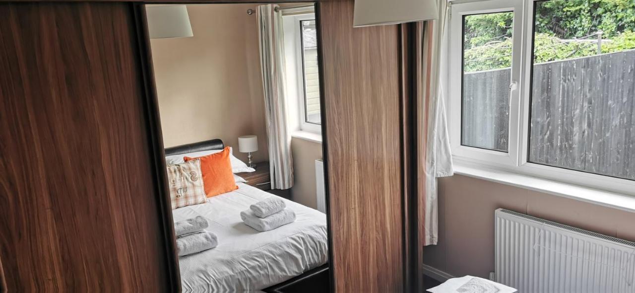 Spring Gardens Holiday Bungalow Cayton Buitenkant foto